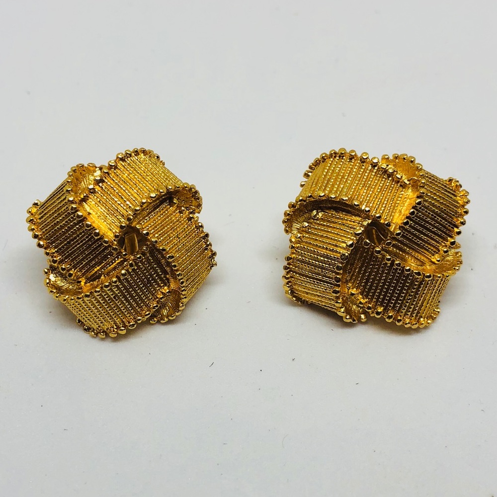 Vintage Crown Trifari Gold Ribbon Knot Earrings